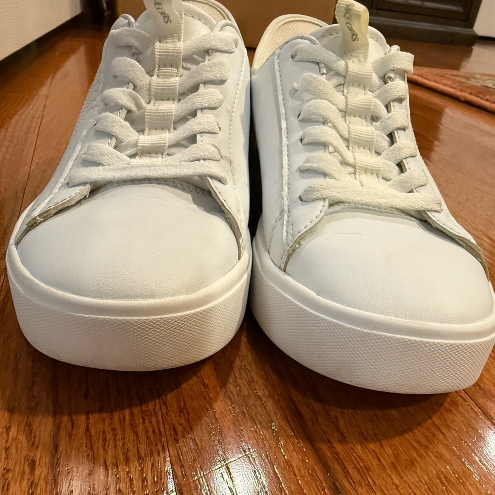 EUC Skechers Women's Eden LX Slip-ins - Picture 5 of 11